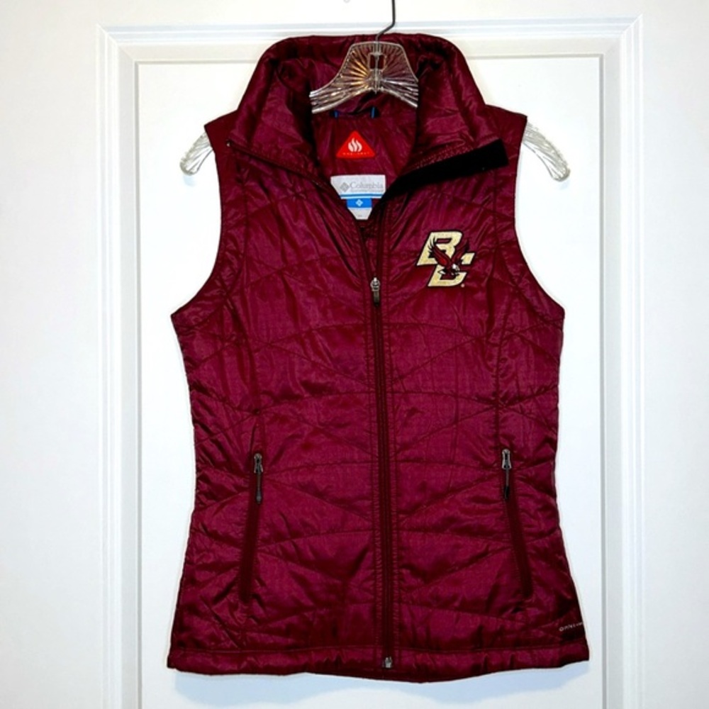 Columbia Women’s Boston College Omni-Heat Puffer Vest Great condition size XS